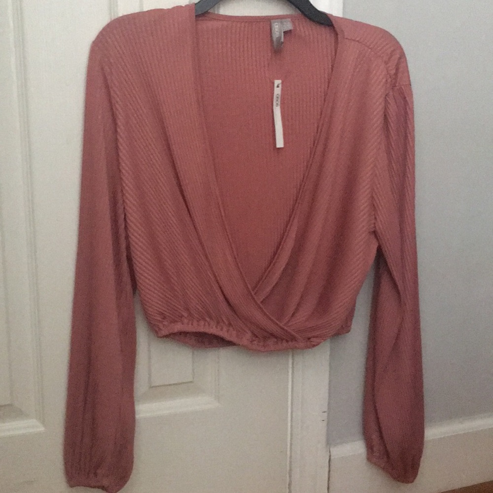 Cropped wrap top
